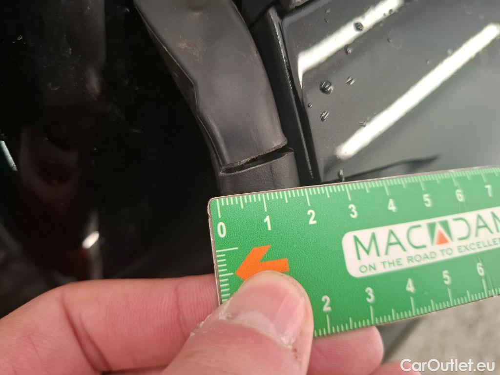  Peugeot  2008  Allure Business 1.5 HDi 110CV BVM6 E6d #17