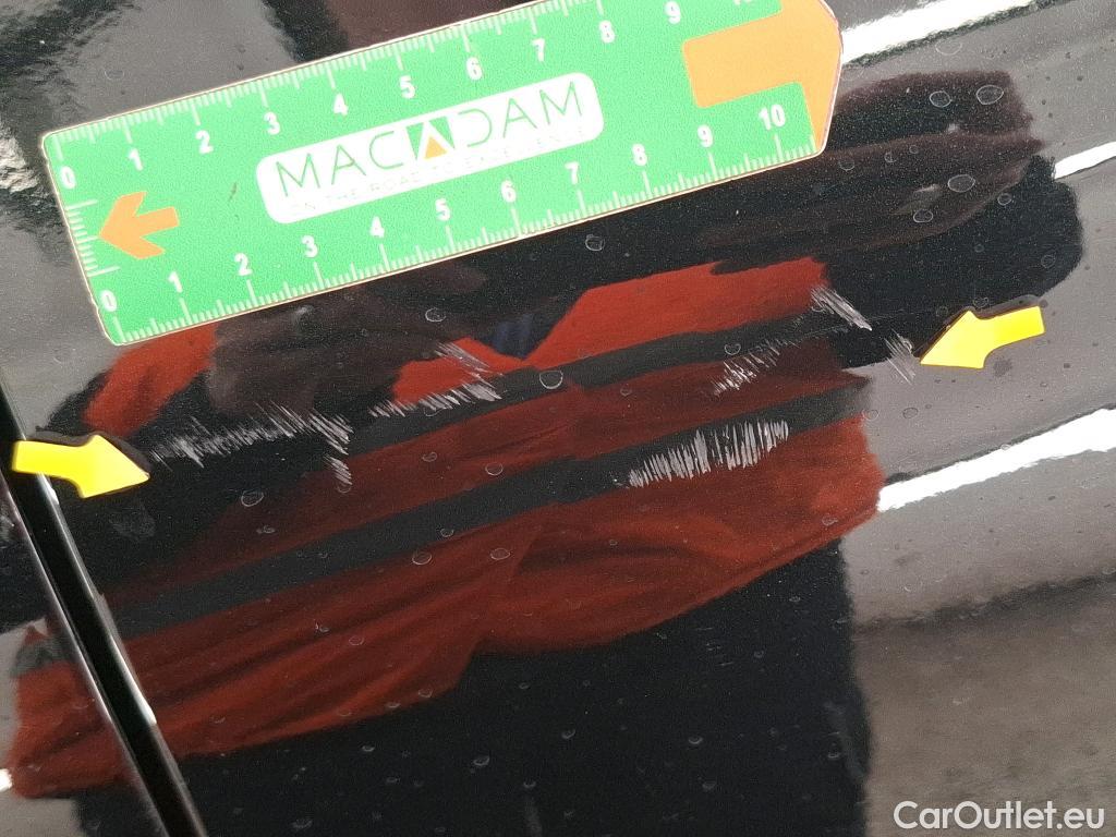  Mercedes  GLA MERCEDES-BENZ  / 2020 / 5P / SUV  250 e BUSINESS LINE DCT #5