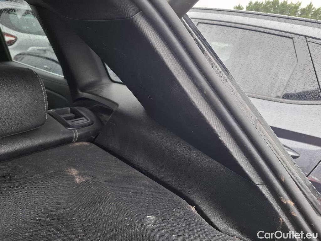  Mercedes  GLA MERCEDES-BENZ  / 2020 / 5P / SUV  250 e BUSINESS LINE DCT #24