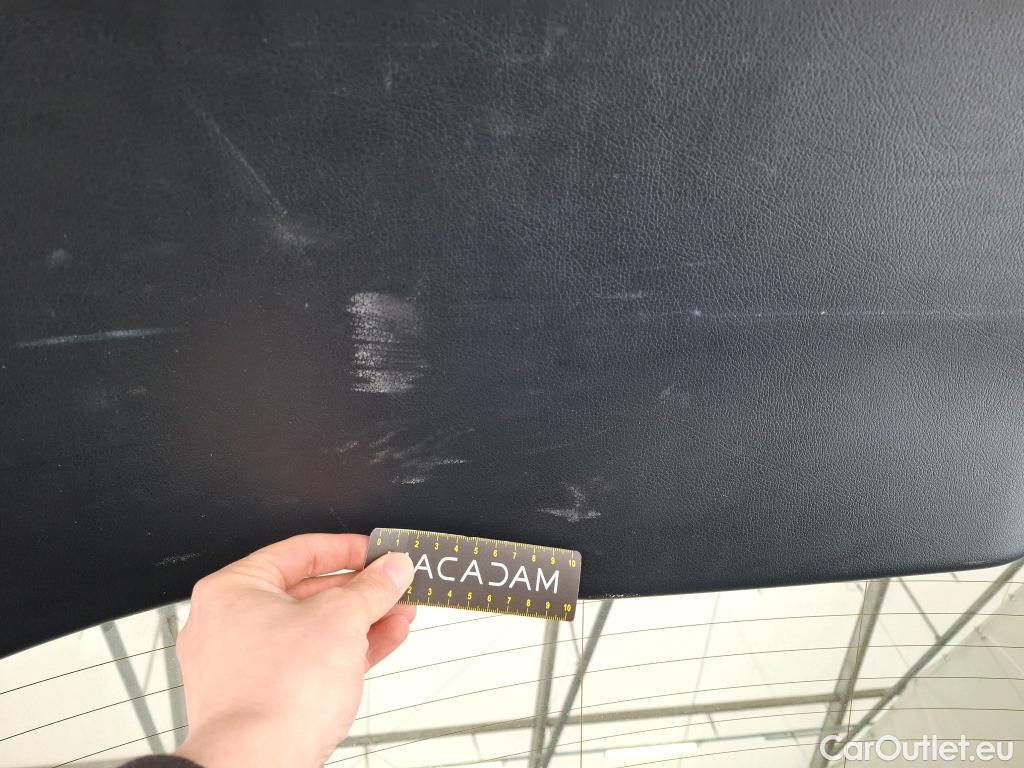  Mercedes  GLB MERCEDES-BENZ  / 2019 / 5P / SUV  200 d Business Line #30