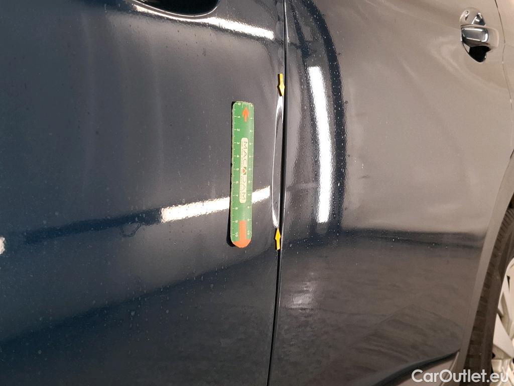  Peugeot  3008  II Active Pack 1.2 PureTech 130CV BVA8 E6d #2