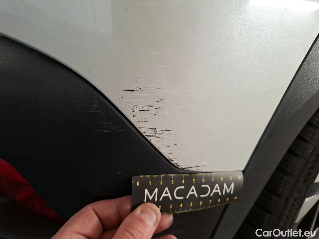  Peugeot  2008  Allure Pack 1.5 HDi 130CV BVA8 E6d #15