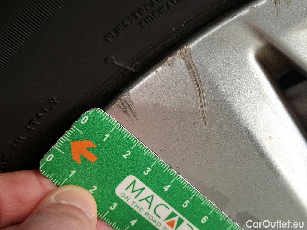  Peugeot  3008  II Active Pack 1.2 PureTech 130CV BVA8 E6d #10