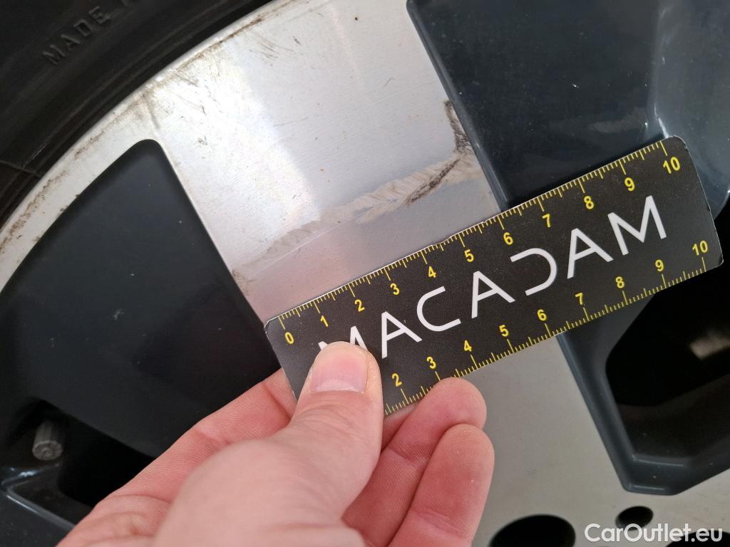  Mercedes  GLB MERCEDES-BENZ  / 2019 / 5P / SUV  200 d Business Line #14