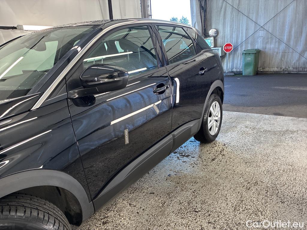  Peugeot  3008 PEUGEOT  / 2020 / 5P / SUV PureTech 130 S&S EAT8 Active BUS #1