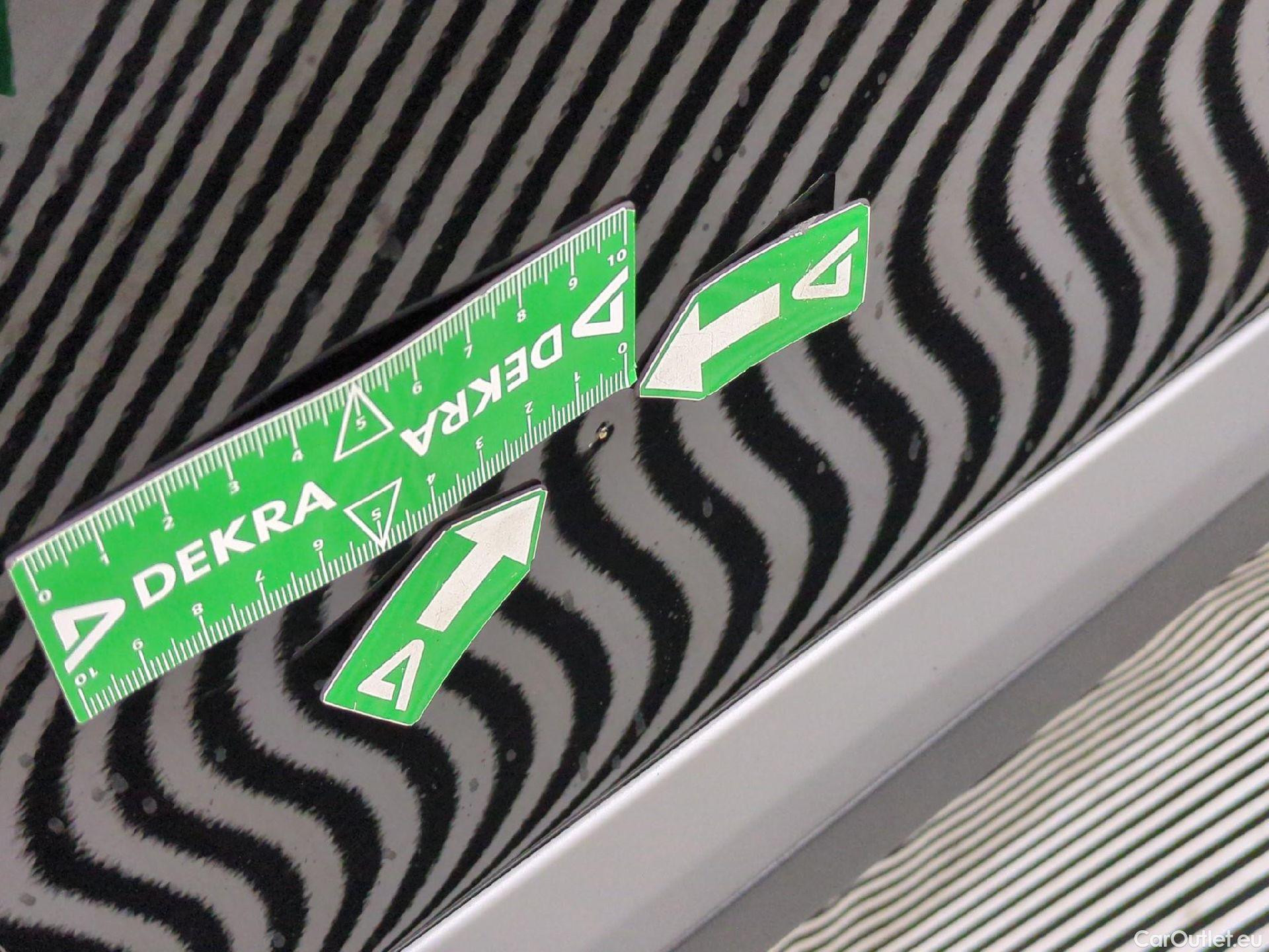  Peugeot  2008  Allure 1.5 HDi 130CV BVA8 E6d #18