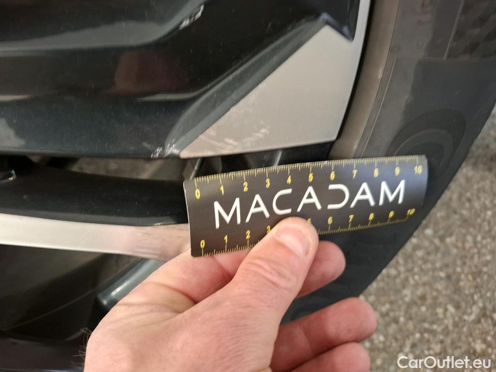  Peugeot  2008  Allure Pack 1.5 HDi 130CV BVA8 E6d #19