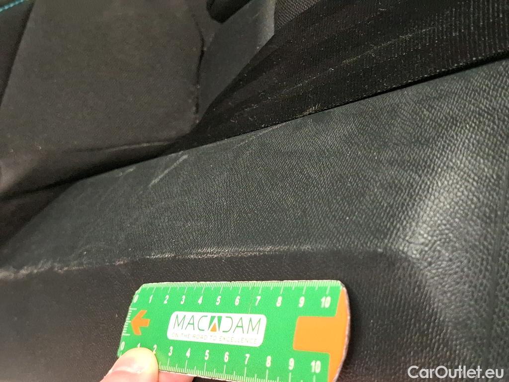  Peugeot  3008  II Active Pack 1.2 PureTech 130CV BVA8 E6d #13