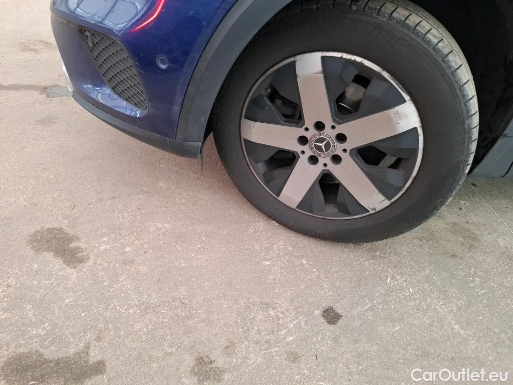  Mercedes  GLB MERCEDES-BENZ  / 2019 / 5P / SUV  200 d Business Line #18