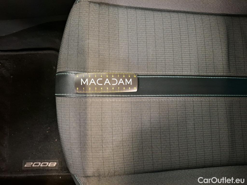  Peugeot  2008  Allure Pack 1.5 HDi 130CV BVA8 E6d #27