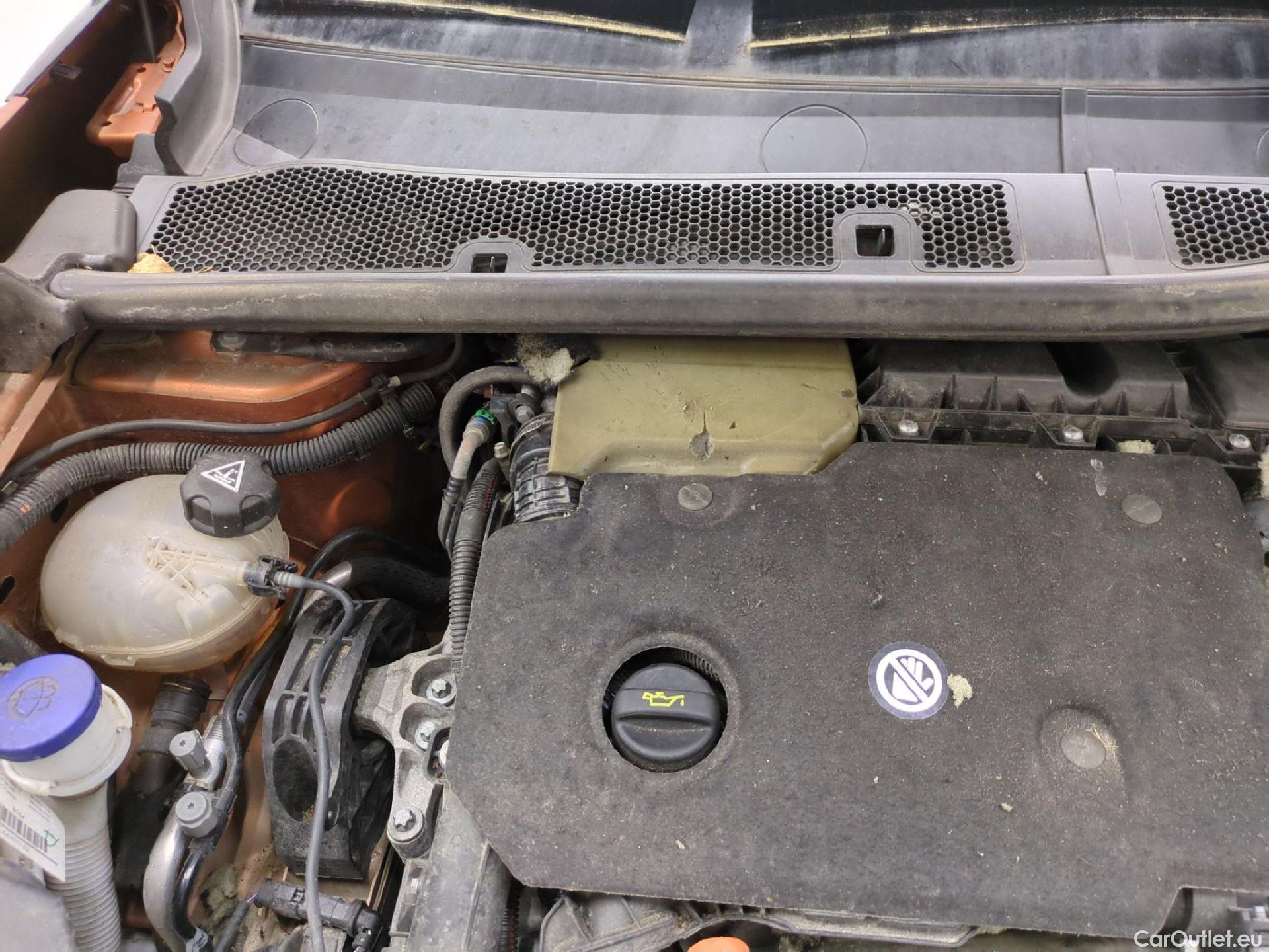  Peugeot  2008  GT 1.5 HDi 130CV BVA8 E6d #4