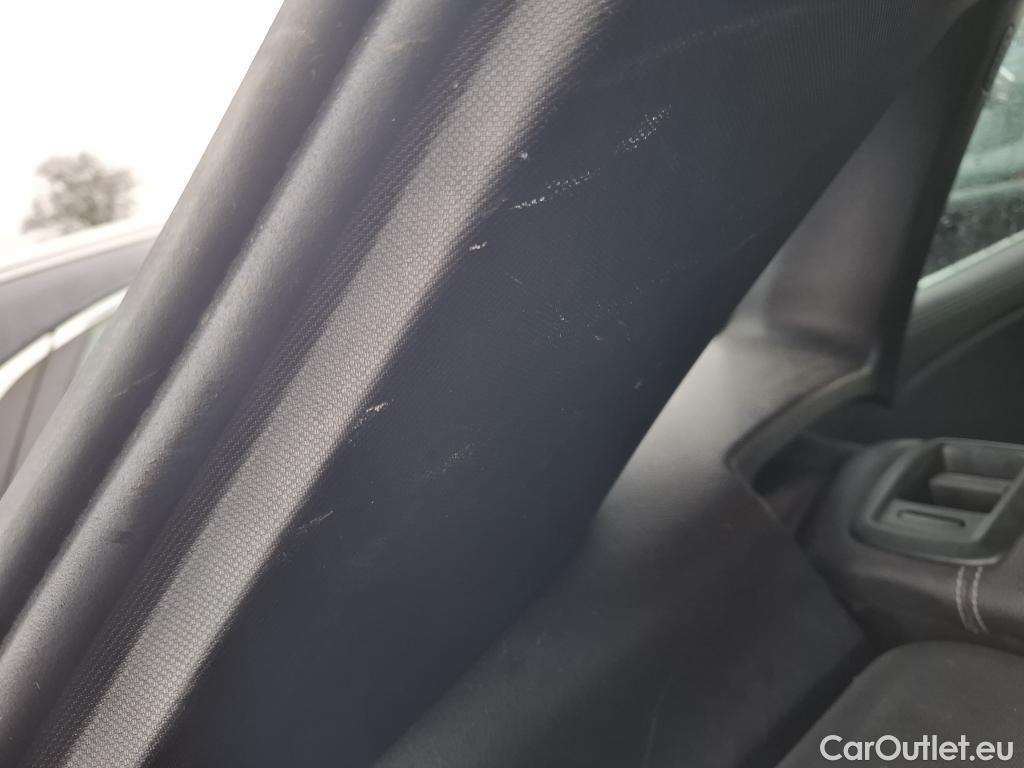  Mercedes  GLA MERCEDES-BENZ  / 2020 / 5P / SUV  250 e BUSINESS LINE DCT #25