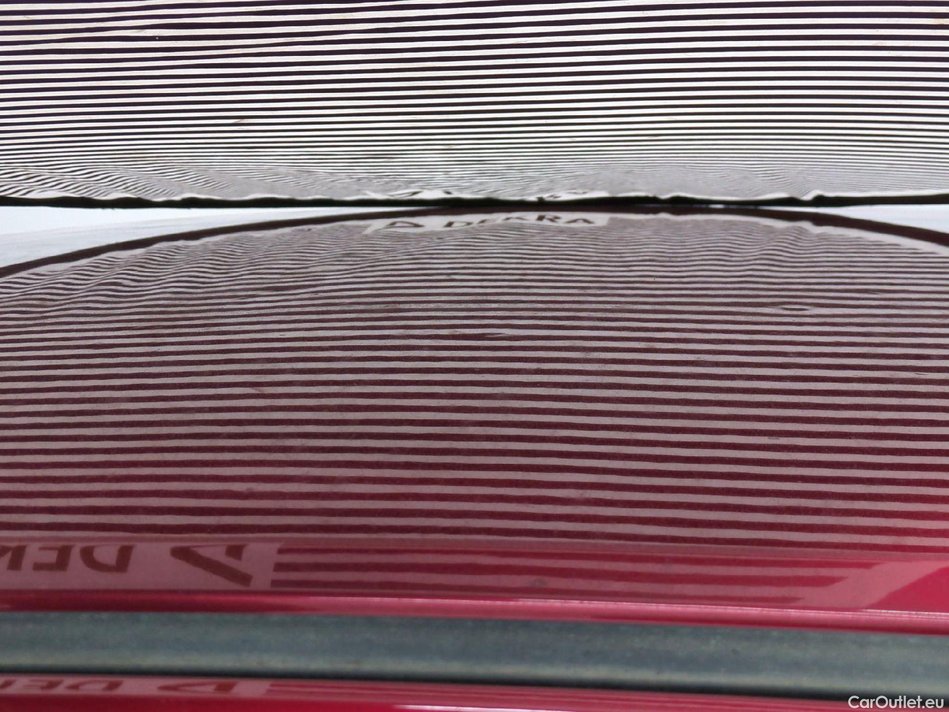  Land Rover  Discovery MAZDA CX-30 / 2019 / 5P / Crossover 2.0L Skyactiv-X M Hybrid Busi Ex BVA6 #6