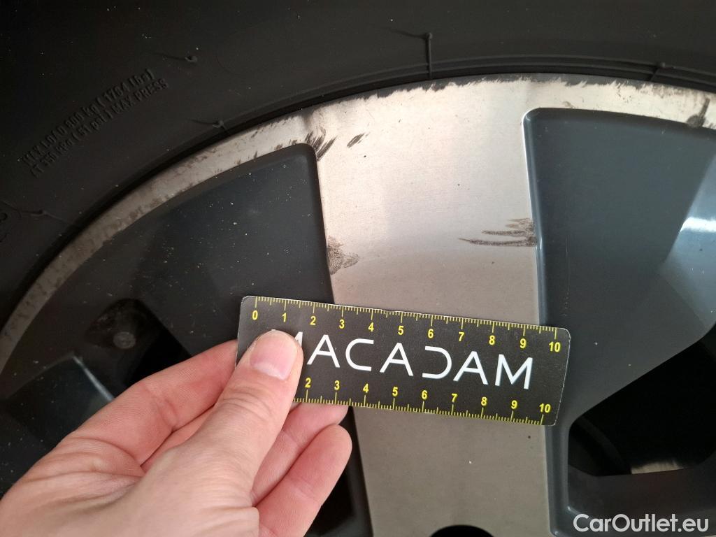  Mercedes  GLB MERCEDES-BENZ  / 2019 / 5P / SUV  200 d Business Line #20