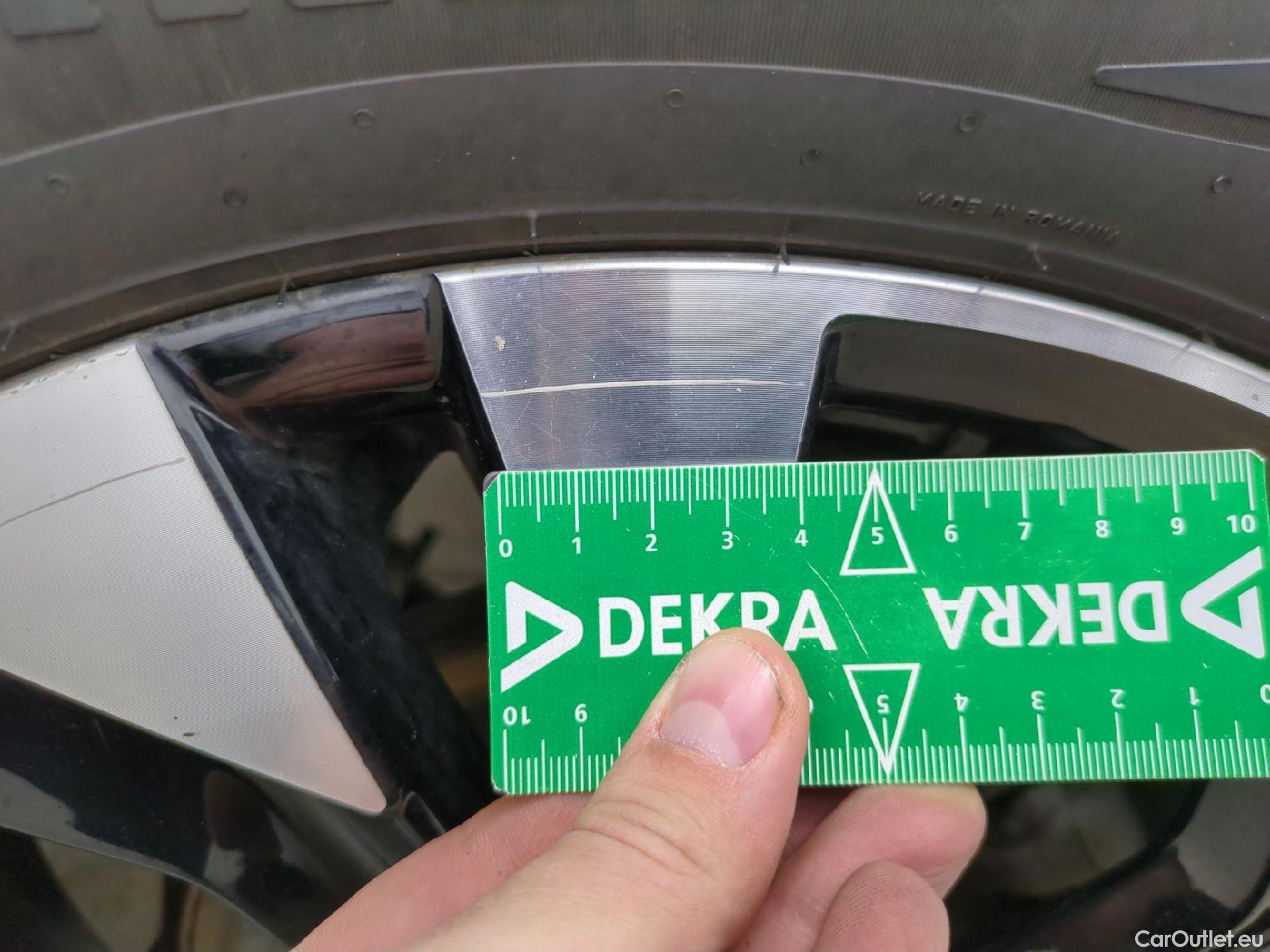  Peugeot  2008  GT 1.5 HDi 130CV BVA8 E6d #5