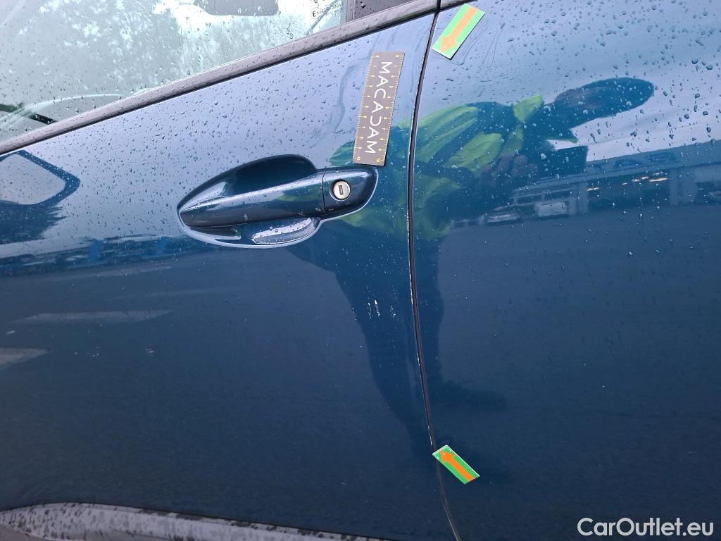  Peugeot  3008  II Active Pack 1.5 HDi 130CV BVA8 E6d #11