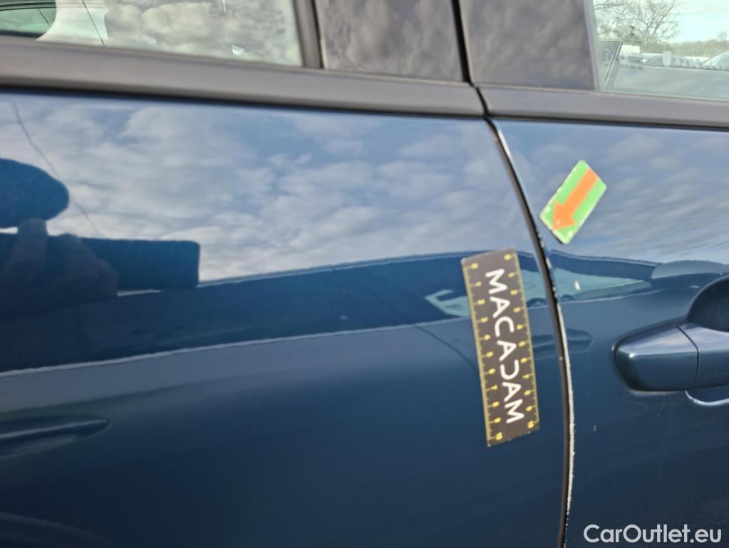  Peugeot  3008  II Active Pack 1.5 HDi 130CV BVA8 E6d #29