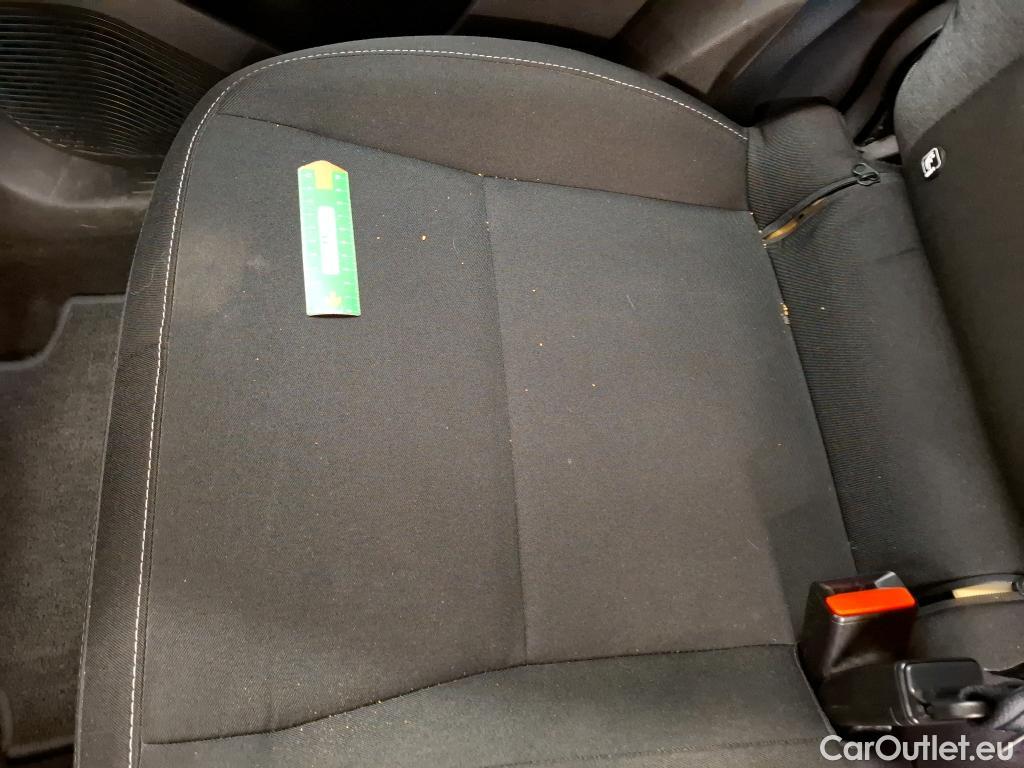  Renault  Captur  II Business 1.5 dCi 115CV BVA7 E6dT #11