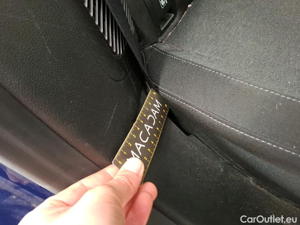  Renault  Clio  V Business 1.6 E-TECH Hybrid 140CV BVA6 E6d #17