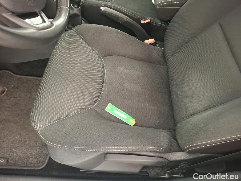  Renault  Clio RENAULT  / 2016 / 5P / Berline &Business TCe 90 #33