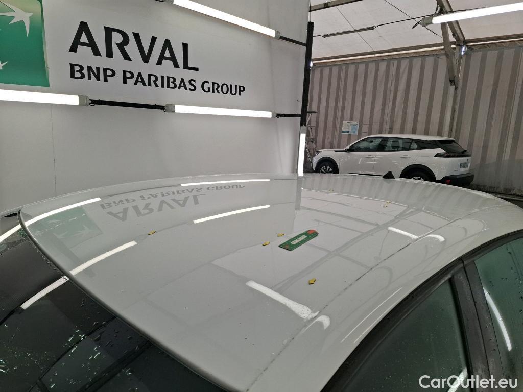  Renault  Clio RENAULT  / 2016 / 5P / Berline &Business TCe 90 #1