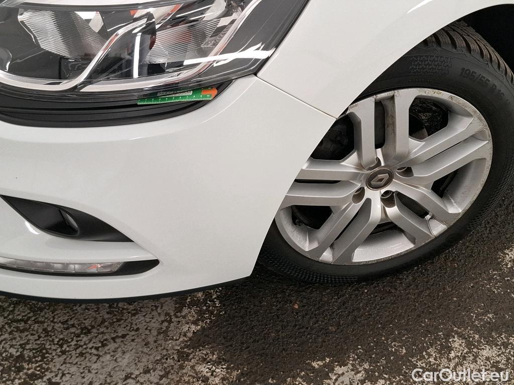  Renault  Clio  IV Business 0.9 TCe 90CV BVM5 E6 #52