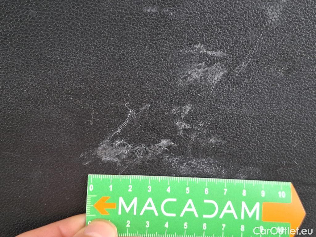  Renault  Captur  II Intens 1.6 E-TECH Hybrid 145CV BVA6 E6d #26