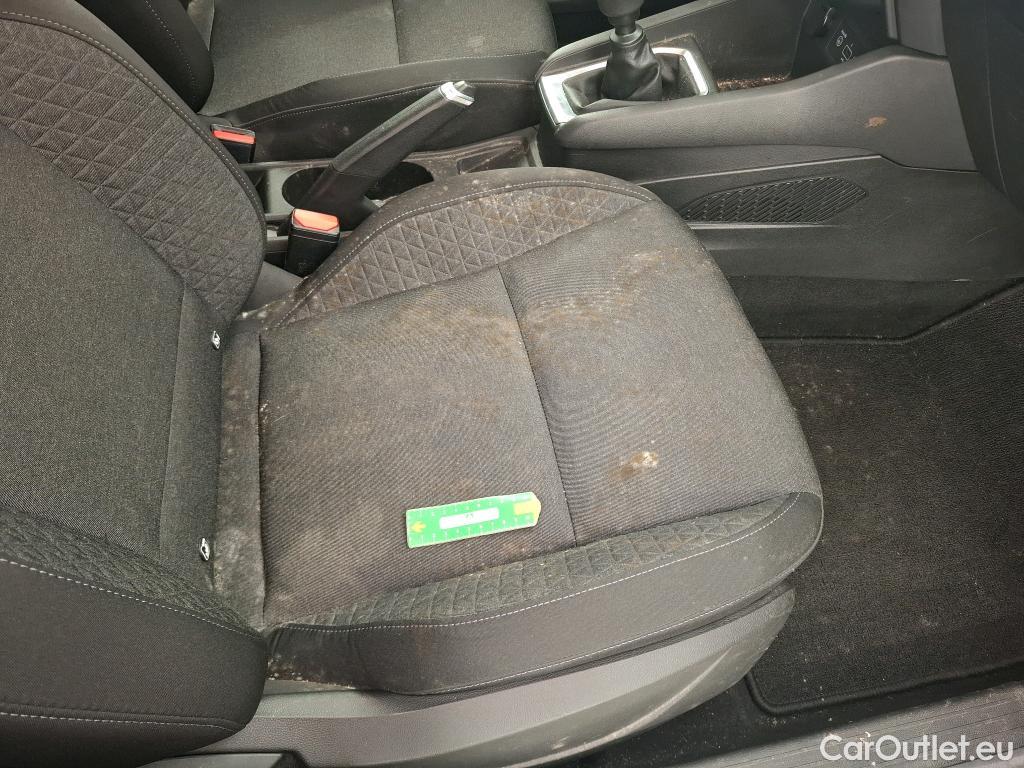  Renault  Clio  V Business 1.5 dCi 85CV BVM6 E6dT #21