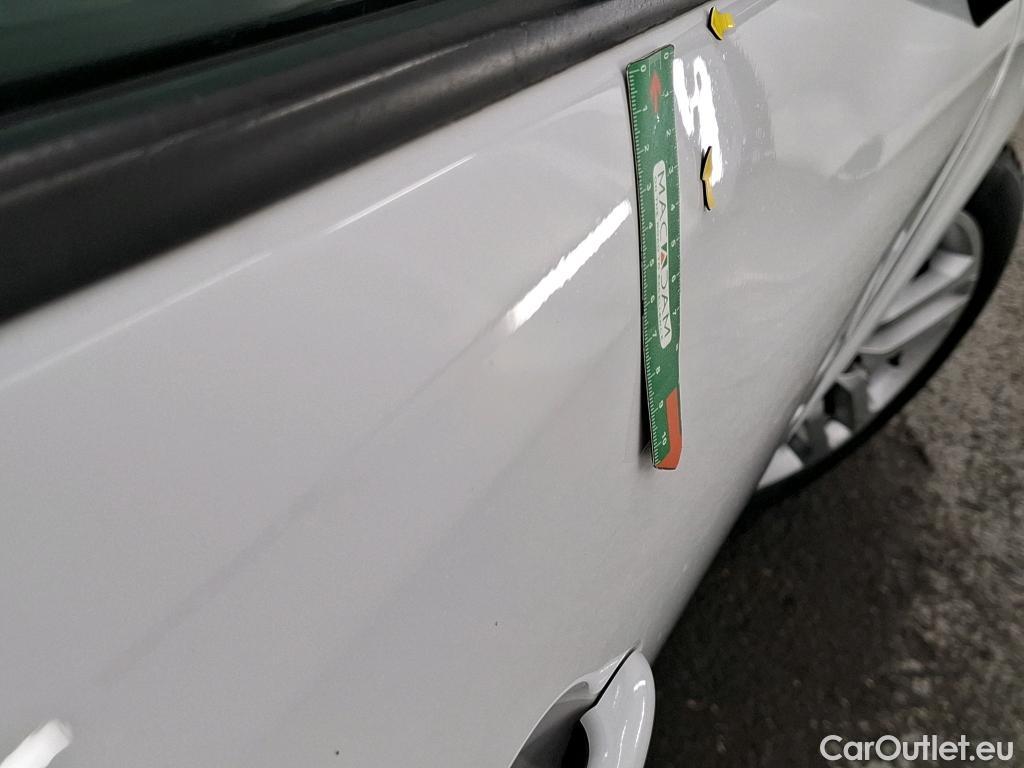  Renault  Clio  IV Business 0.9 TCe 90CV BVM5 E6 #62