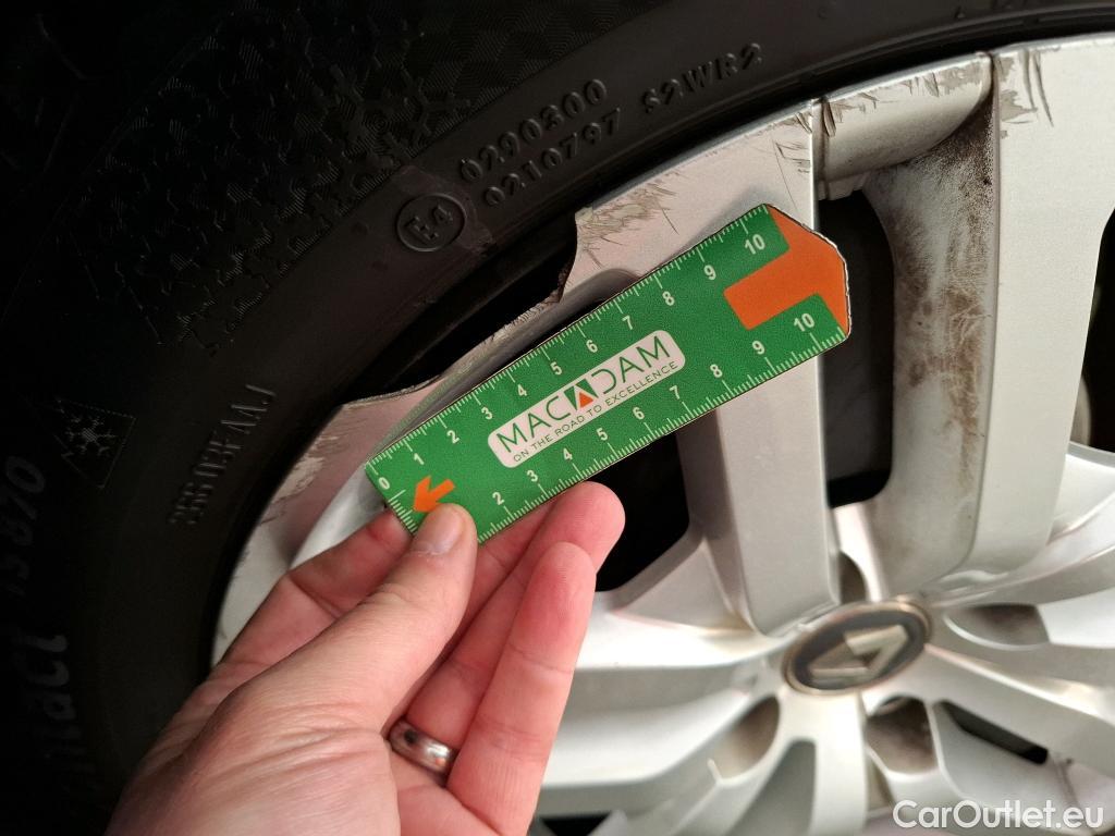  Renault  Clio  IV Business 0.9 TCe 90CV BVM5 E6 #64