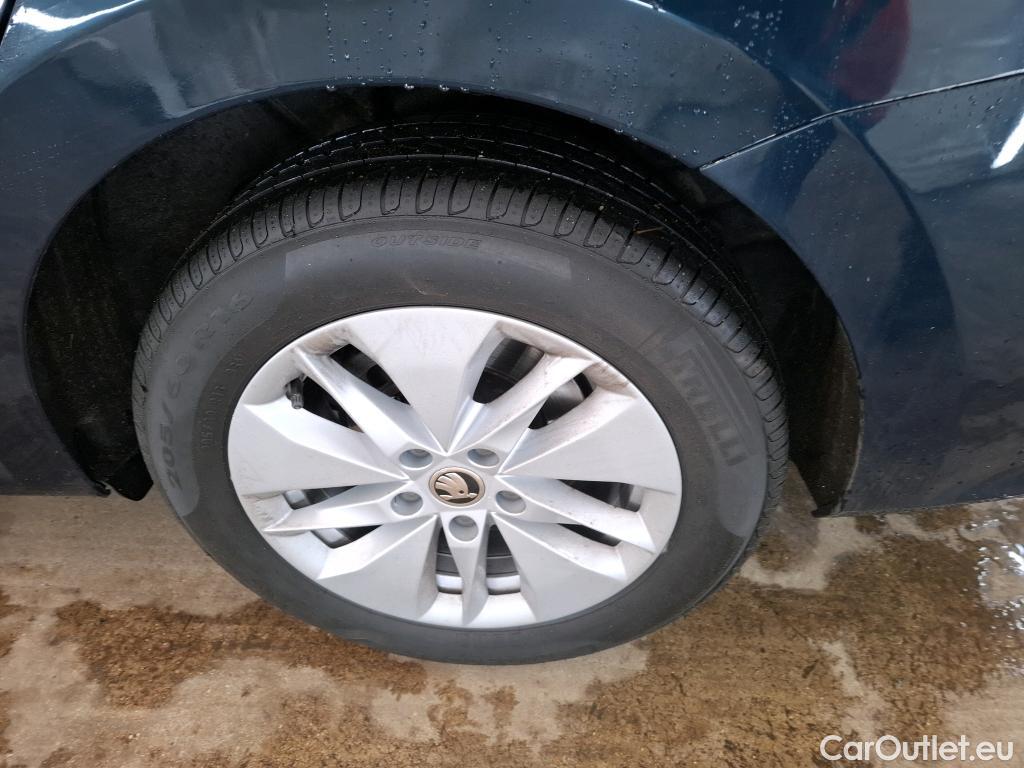  Skoda  Octavia  Break Business 2.0 TDI 150CV BVA7 E6d #16