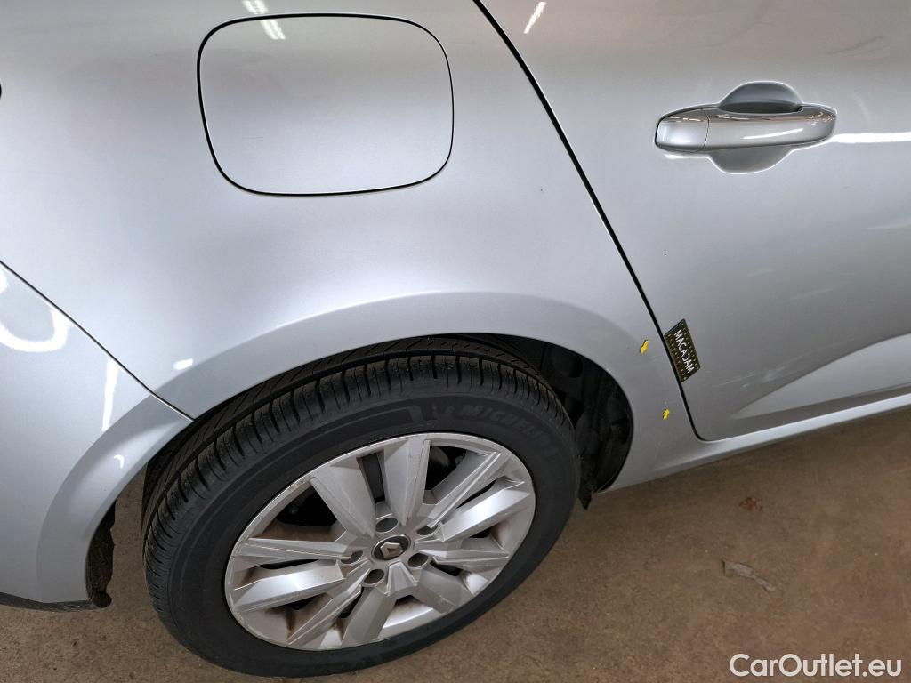  Renault  Megane RENAULT Mégane Berline / 2020 / 5P / Berline Business TCe 140 EDC FAP #3