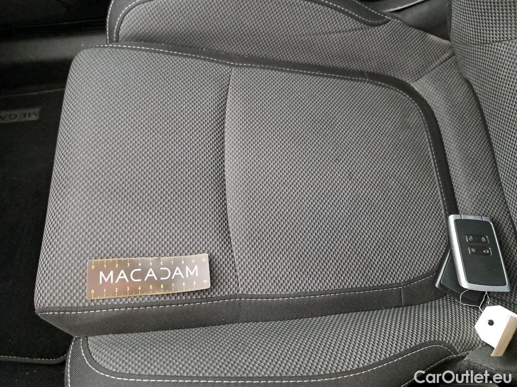  Renault  Megane  IV Berline 5 ptes. Evolution 1.5 dCi 115CV BVA7 E6d #21