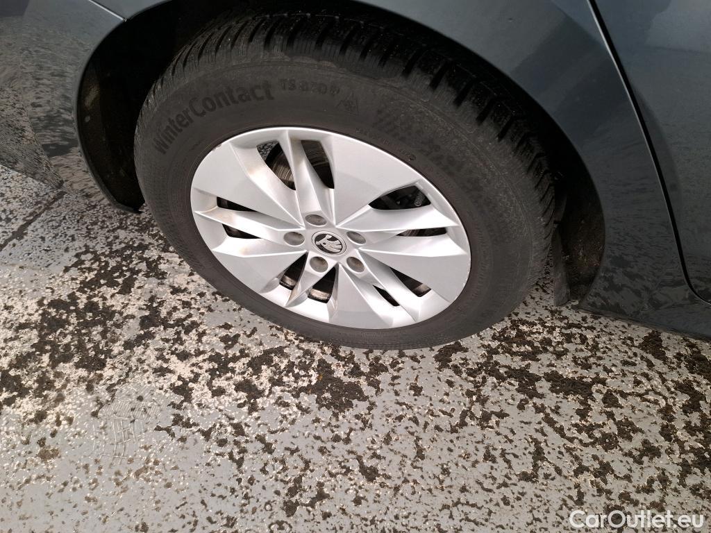  Skoda  Octavia  Combi Business 2.0 TDI 115CV BVM6 E6dT #20