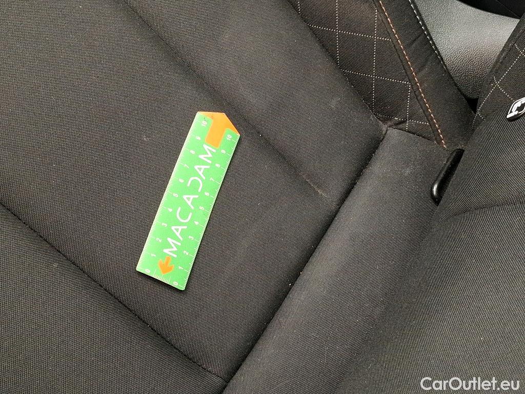  Skoda  KAMIQ  Ambition 1.0 TSI 110CV BVA7 E6d #52