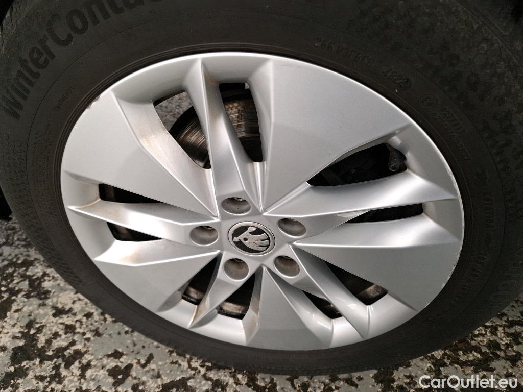  Skoda  Octavia  Combi Business 2.0 TDI 115CV BVM6 E6dT #21