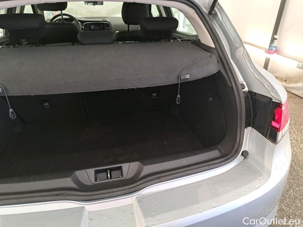  Renault  Megane  IV Berline 5 ptes. Evolution 1.5 dCi 115CV BVA7 E6d #16