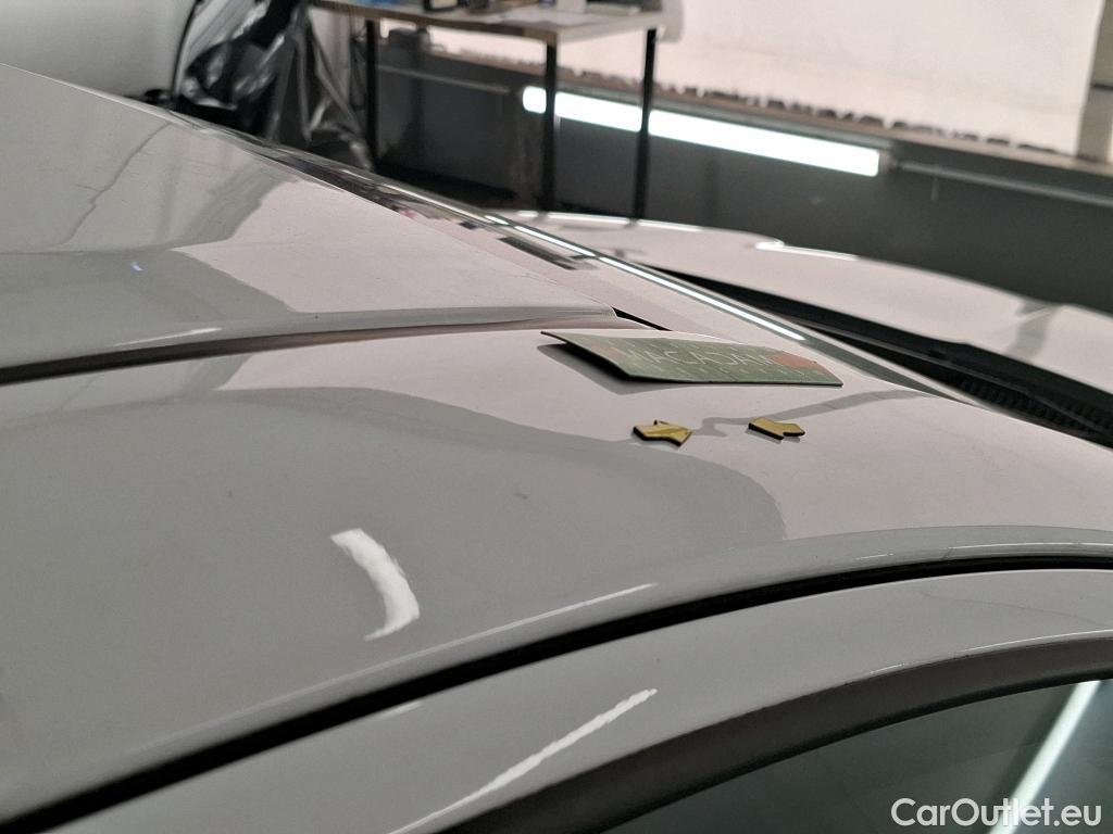  Toyota  Yaris TOYOTA  Hybride / 2019 / 5P / Berline Hybride 116h France Business Stage Acad #123