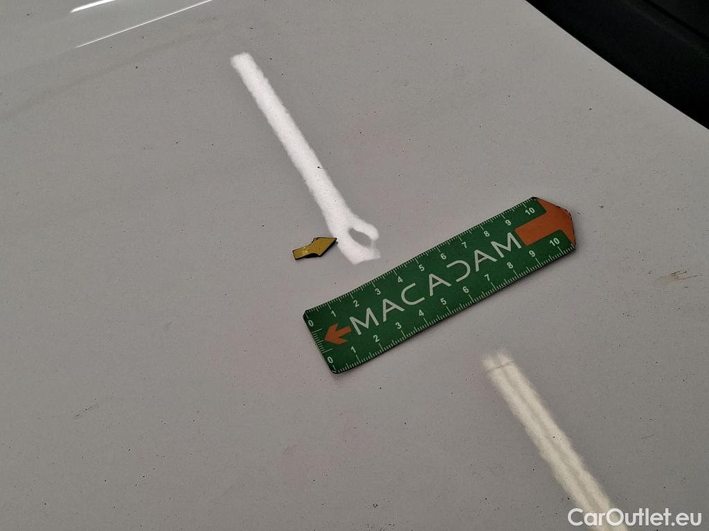  Toyota  Yaris TOYOTA  Hybride / 2019 / 5P / Berline Hybride 116h France Business Stage Acad #49