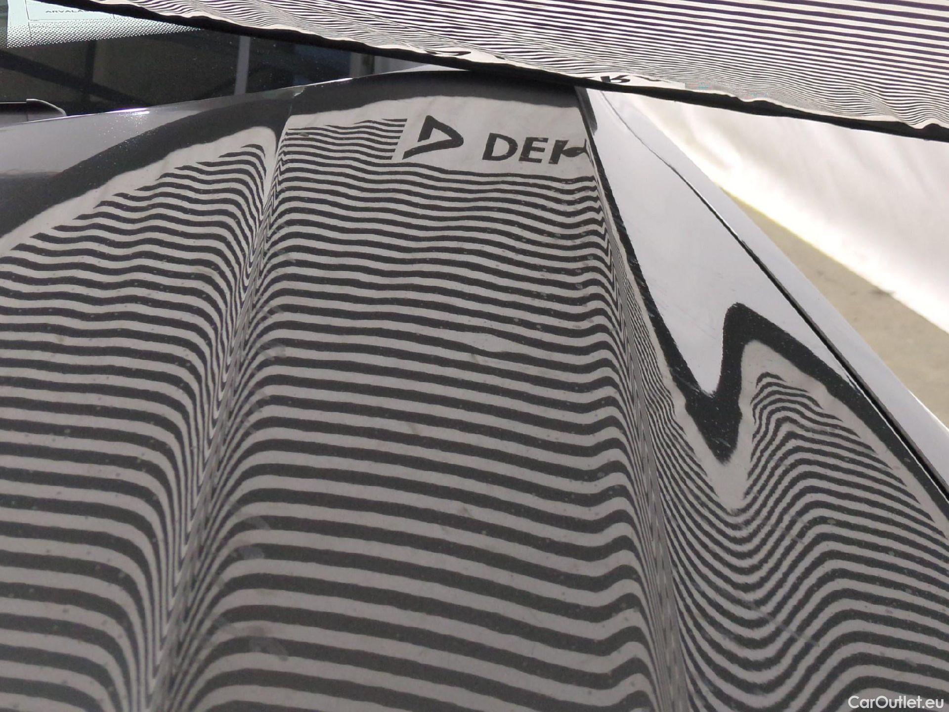  Volkswagen  Tiguan VOLKSWAGEN  5p SUV 2.0 TDI 150 DSG7 Carat 4Motion #47