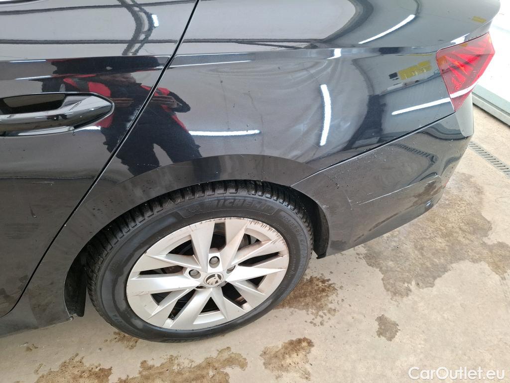  Skoda  Octavia  Berline Style 2.0 TDI 150CV BVA7 E6d #35