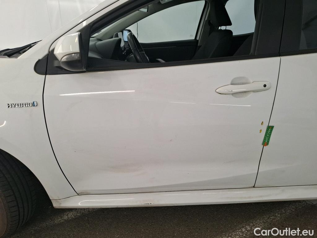  Toyota  Yaris TOYOTA  Hybride / 2019 / 5P / Berline Hybride 116h France Business Stage Acad #117