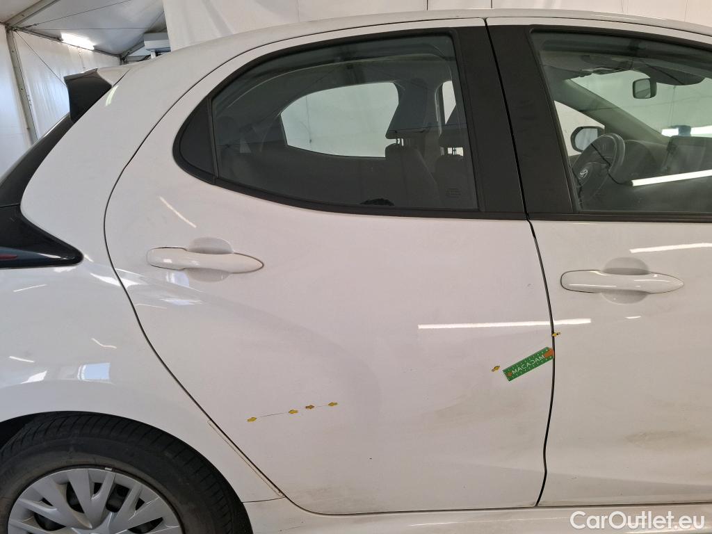  Toyota  Yaris TOYOTA  Hybride / 2019 / 5P / Berline Hybride 116h France Business Stage Acad #19