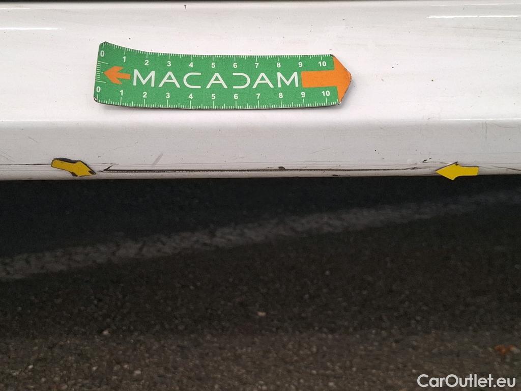  Toyota  Yaris TOYOTA  Hybride / 2019 / 5P / Berline Hybride 116h France Business Stage Acad #43