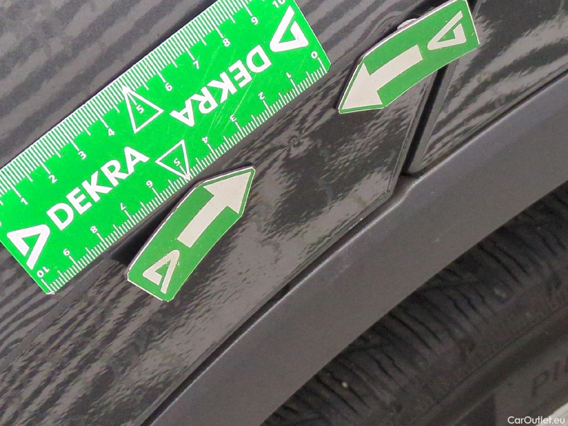  Volkswagen  Tiguan VOLKSWAGEN  5p SUV 2.0 TDI 150 DSG7 Carat 4Motion #41