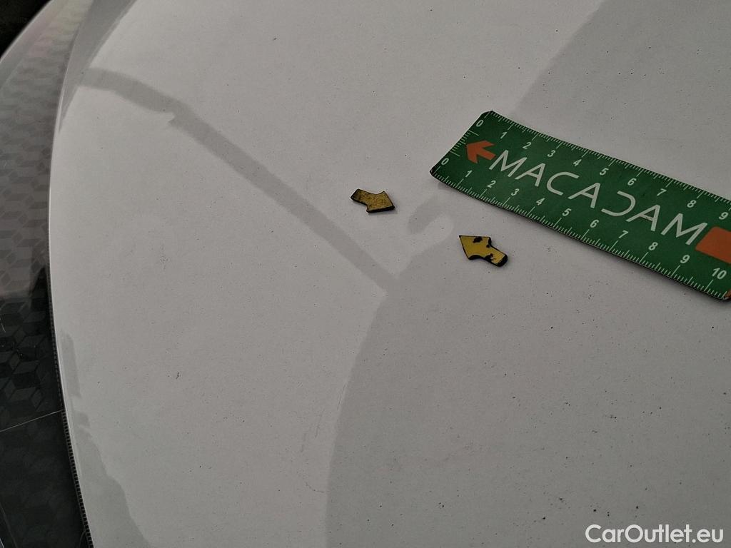  Toyota  Yaris TOYOTA  Hybride / 2019 / 5P / Berline Hybride 116h France Business Stage Acad #47