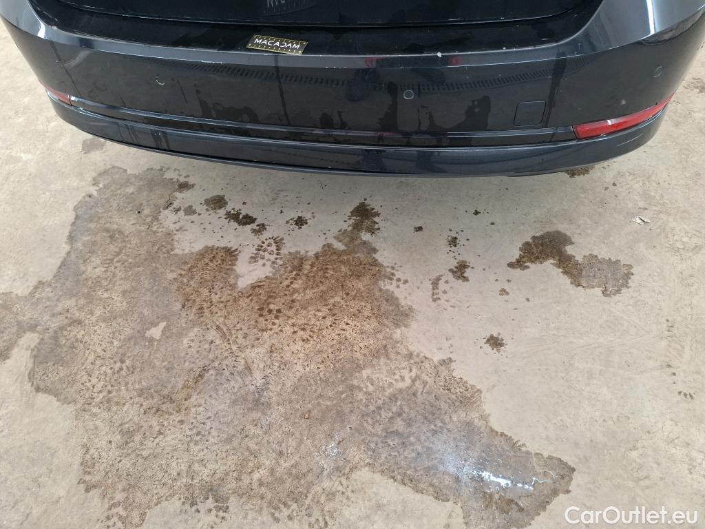  Skoda  Octavia  Berline Style 2.0 TDI 150CV BVA7 E6d #73