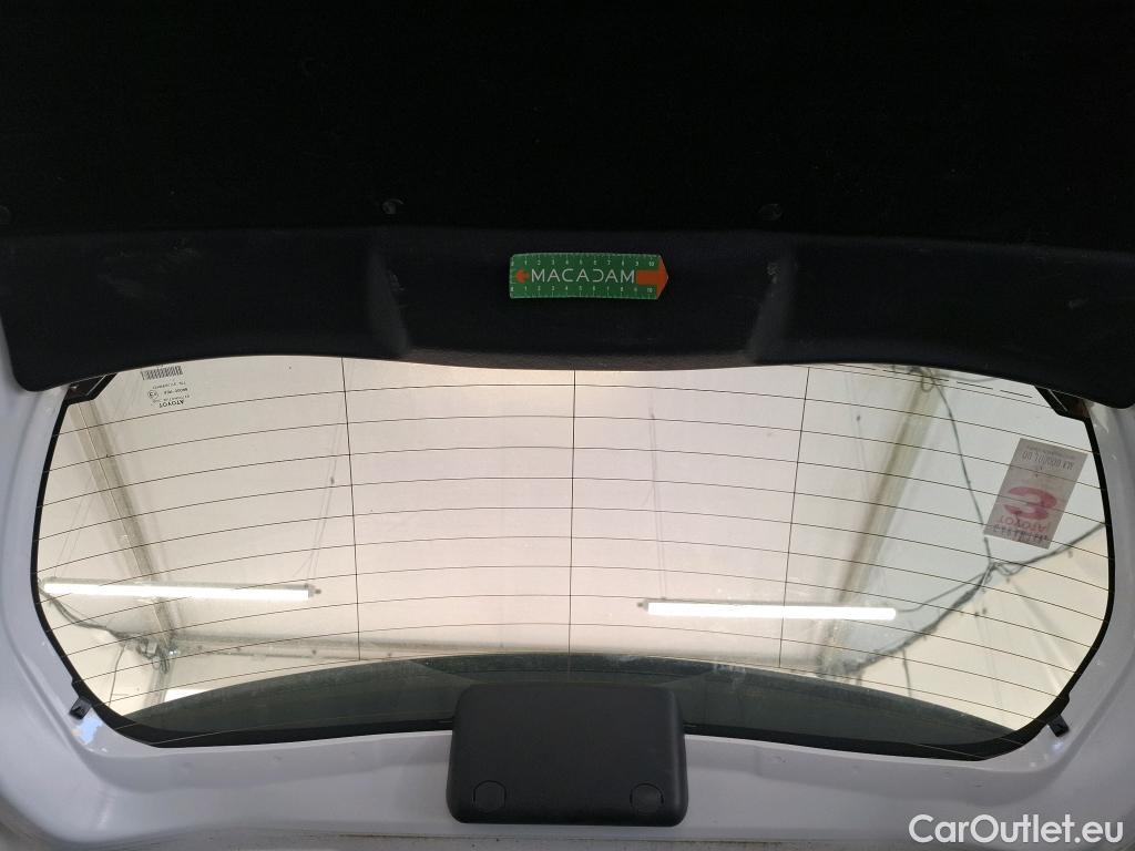  Toyota  Yaris TOYOTA  Hybride / 2019 / 5P / Berline Hybride 116h France Business Stage Acad #82