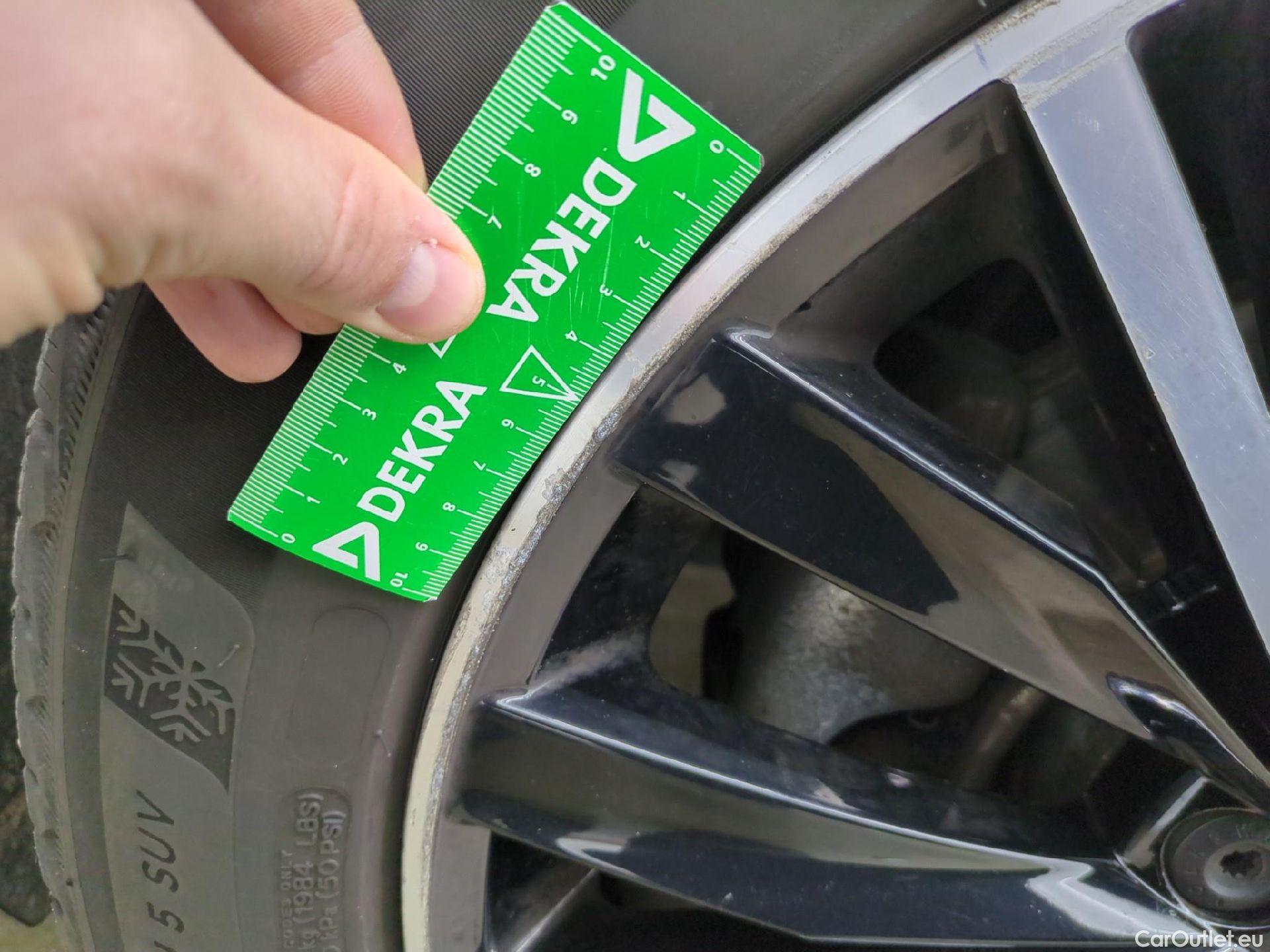  Volkswagen  Tiguan VOLKSWAGEN  5p SUV 2.0 TDI 150 DSG7 Carat 4Motion #15