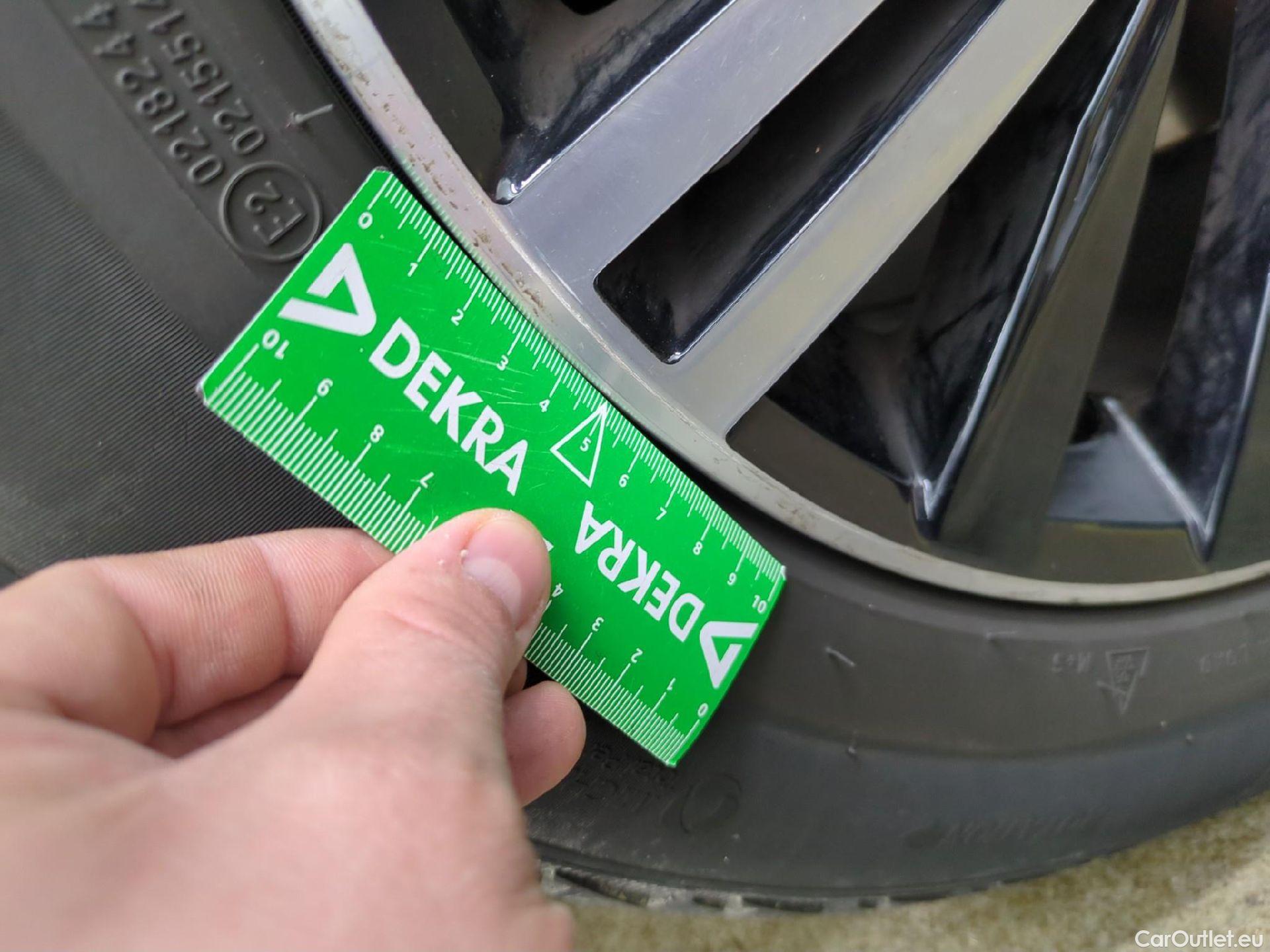  Volkswagen  Tiguan VOLKSWAGEN  5p SUV 2.0 TDI 150 DSG7 Carat 4Motion #12